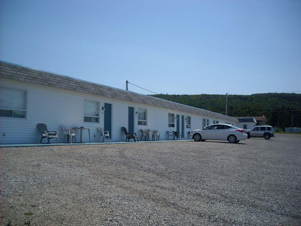 Motel Le Noroit L'Anse-au-Griffon Екстериор снимка